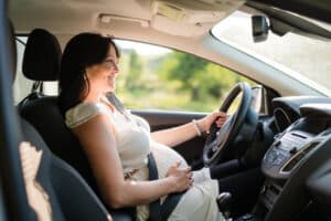 Sindax Auto Sicherheitsgurt für Schwangere EIN Muss für Werdende Mütter  Komfort Sicherheit für Schwangere Mütter Bauch (Grün)