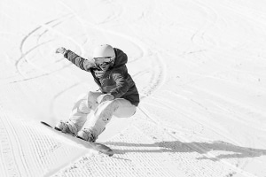 Die FIS-Regeln sollen die Gefahren beim Skifahren und Snowboarden reduzieren. 